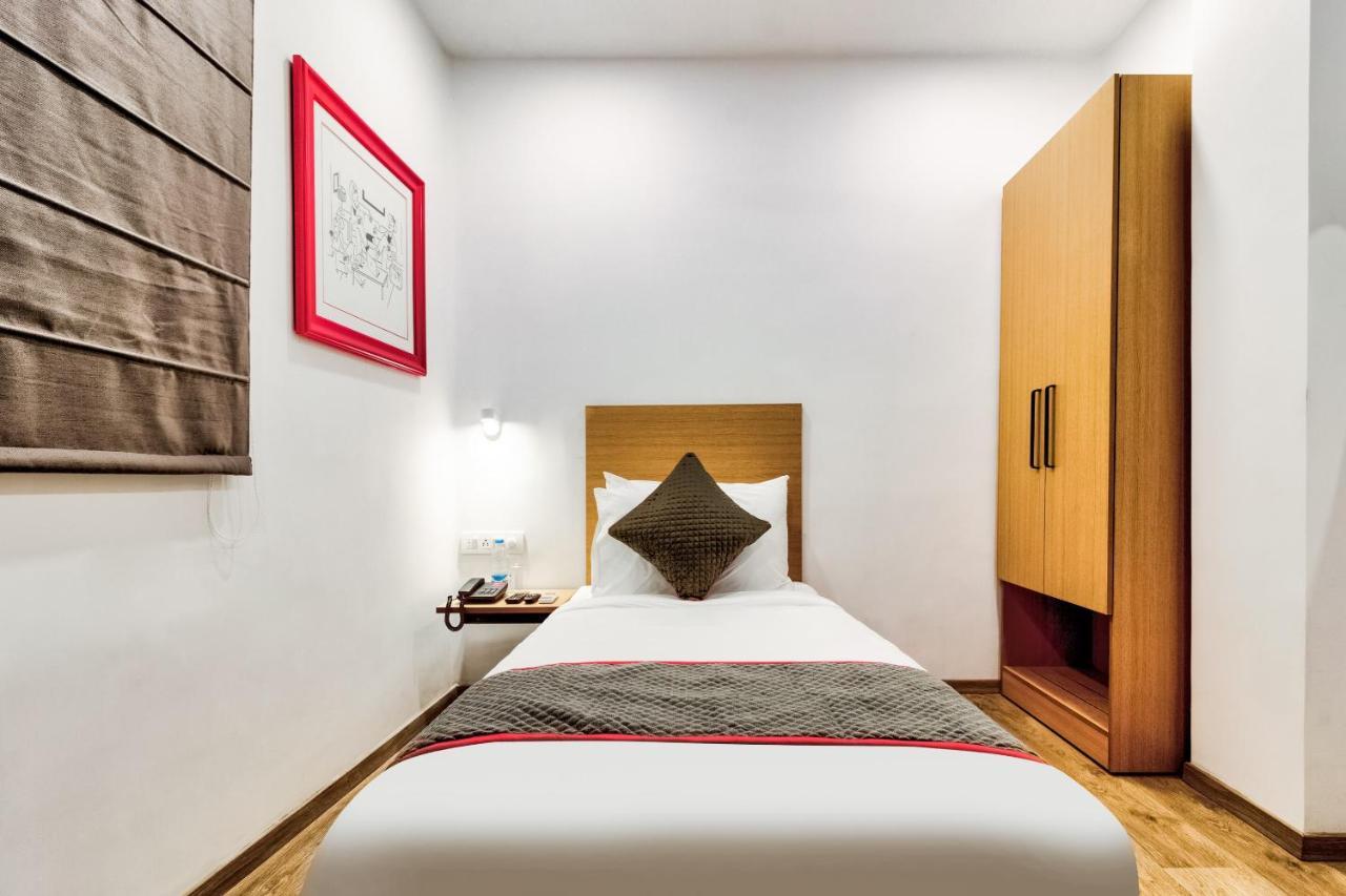 Oyo 78245 Collection O Hotel Crown Inn นาวีมุมไบ ภายนอก รูปภาพ