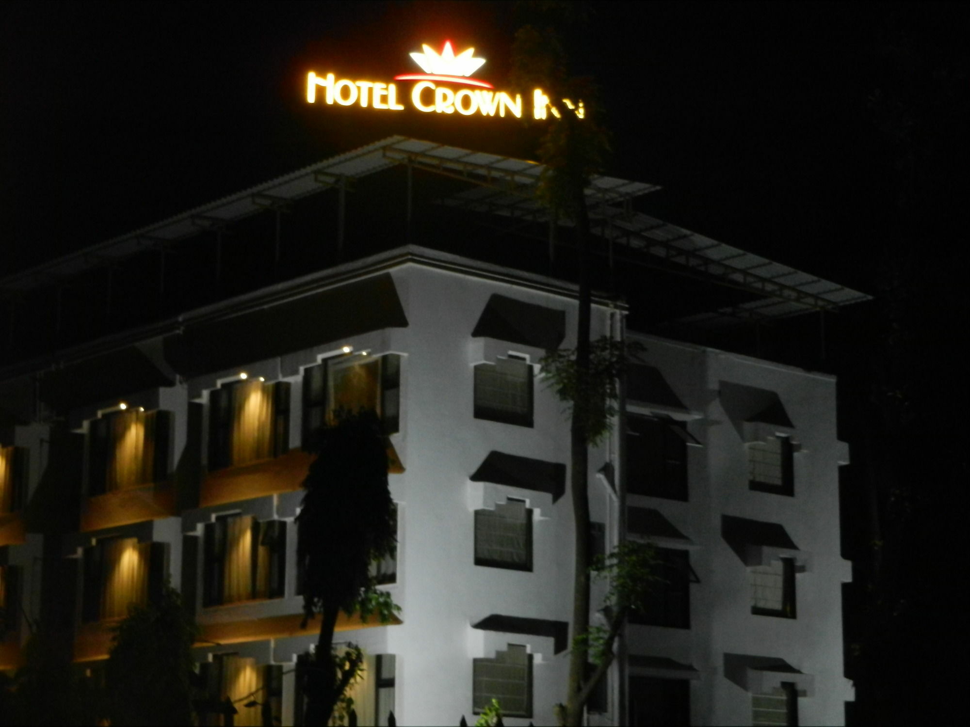 Oyo 78245 Collection O Hotel Crown Inn นาวีมุมไบ ภายนอก รูปภาพ