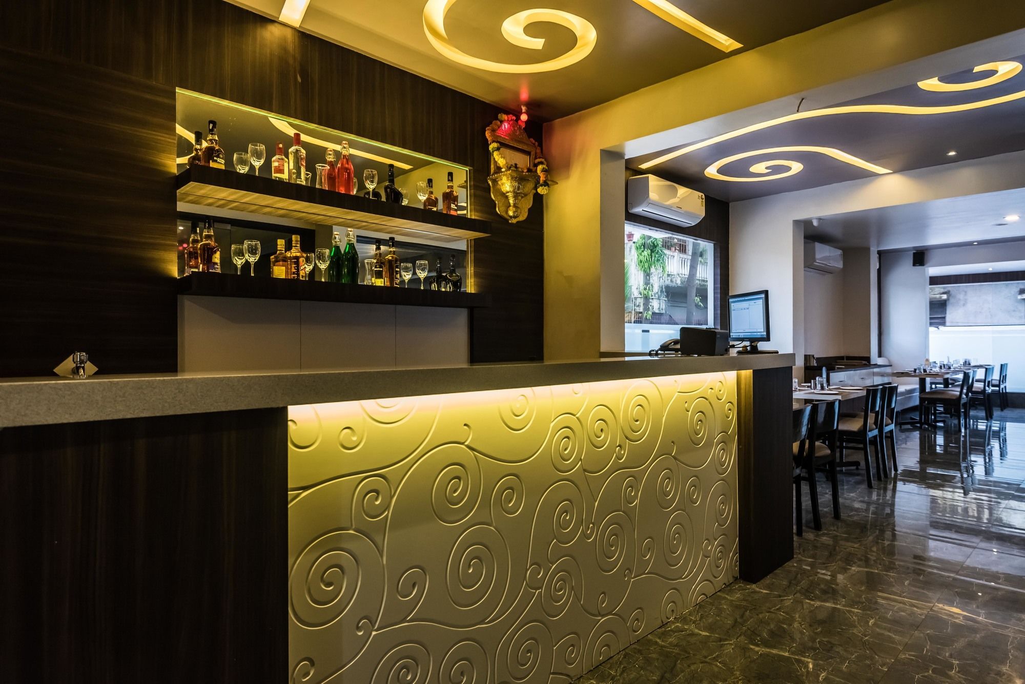 Oyo 78245 Collection O Hotel Crown Inn นาวีมุมไบ ภายนอก รูปภาพ