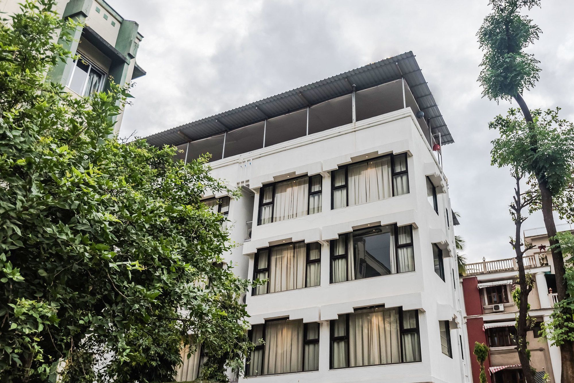 Oyo 78245 Collection O Hotel Crown Inn นาวีมุมไบ ภายนอก รูปภาพ